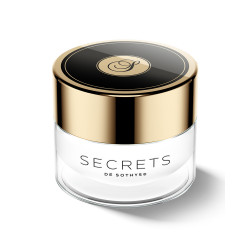 SECRET +LA CREME